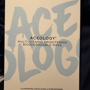 Aceology Multi-Vitamin Brightening Mask - Cream